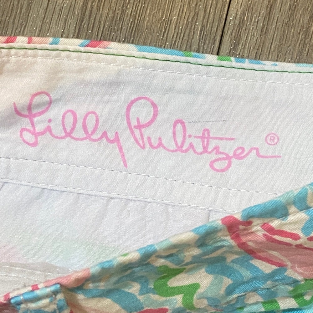 Lilly Pulitzer The Callahan Shorts Women's 10 Pink Lobster Blue Wave Mid Rise - Picture 7 of 10
